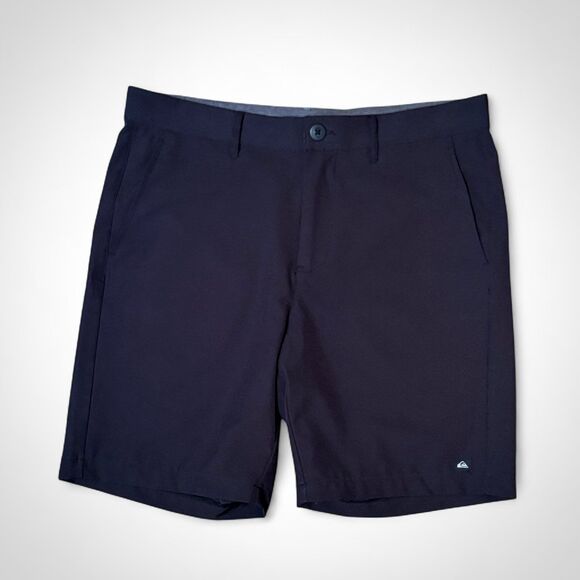 Quiksilver Men's Black Stretch Tech Chino Style Slim Fit Shorts size 33 - Picture 1 of 7